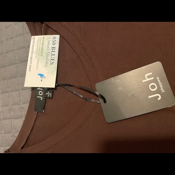 Joh apparel Kelly v-neck top chocolate brown - Picture 5 of 7